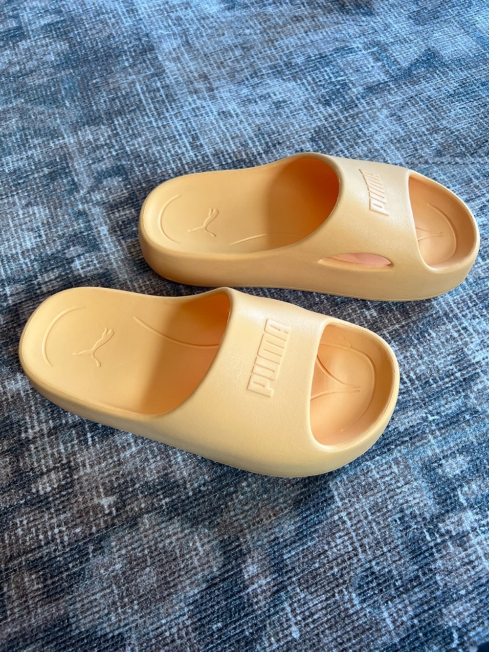 Puma Slides Platform Sandals in Almost Apricot Size 7 - Picture 10 of 10